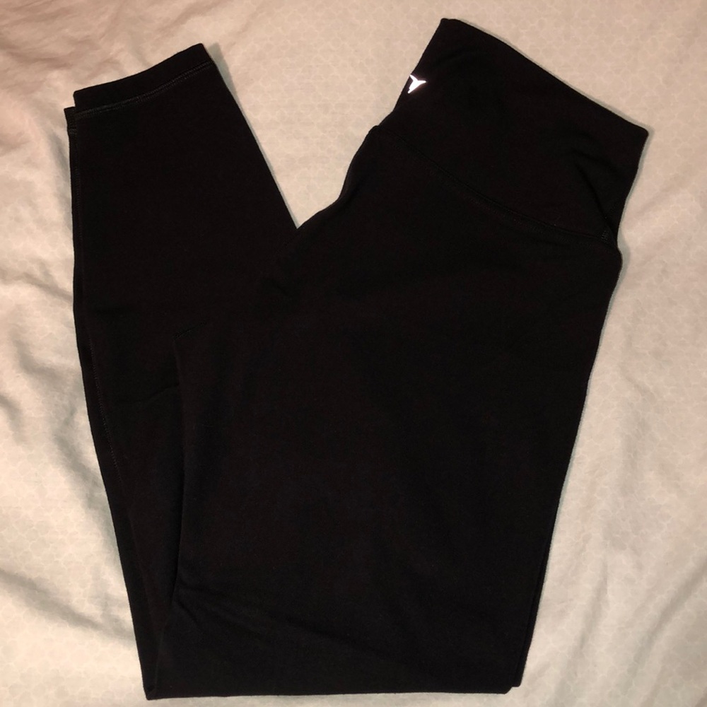 Old Navy Yoga Leggings Size Large